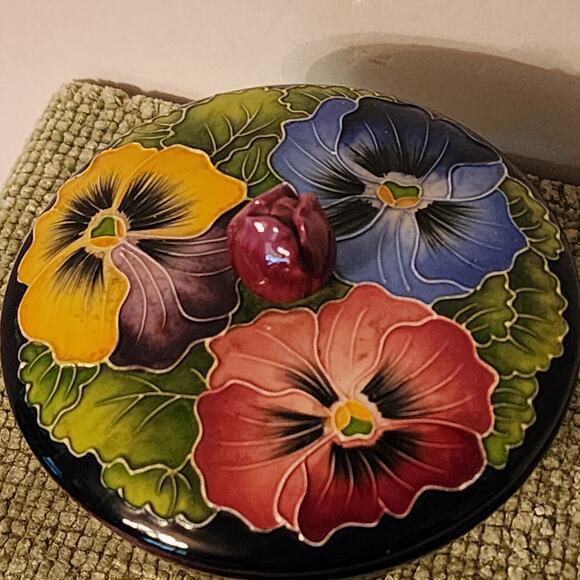 J. McCall Blue Sky 2004 Pansy Floral Covered Dish Footed Bowl 5x4 Handpainted - Picture 2 of 15